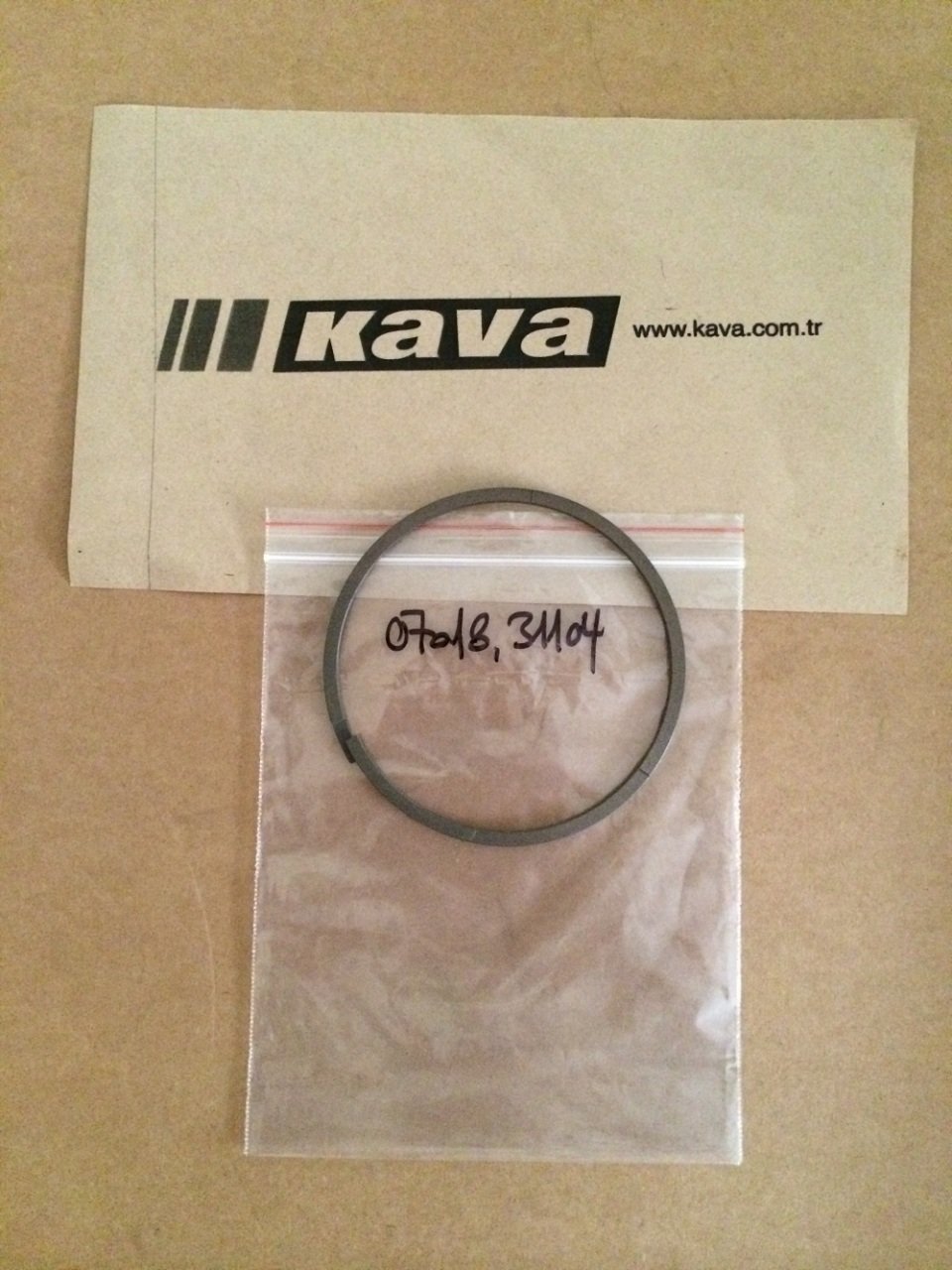 07018-31104  RING